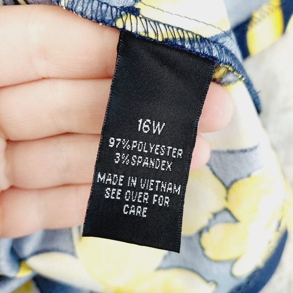 Alyx Yellow & Blue Floral Sleeveless Boat Neck Flared Mini Dress 2972 - Picture 7 of 9